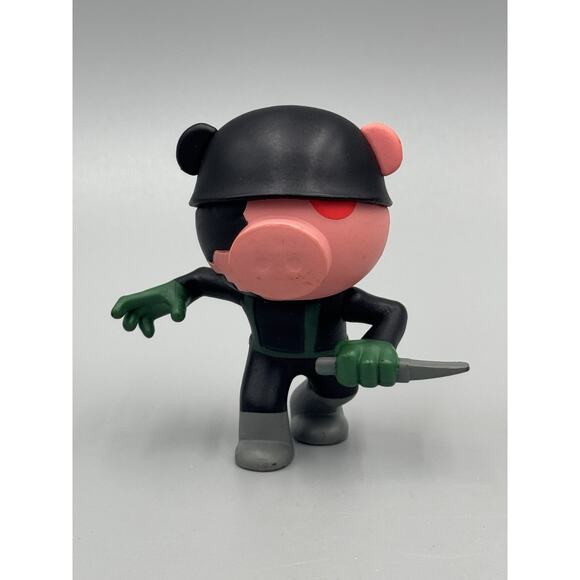 ROBLOX Piggy Action Figure Set Of 2 Includes Outpost Soldier - Picture 3 of 8